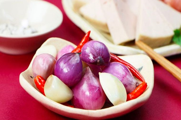 cach-lam-dua-hanh-gion-ngon-de-lau-ngay-tet